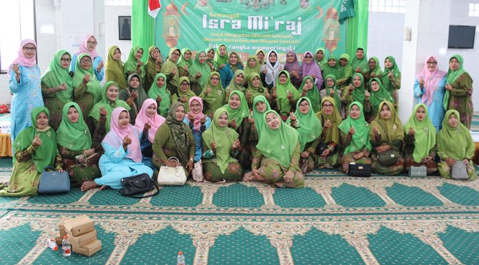 Peringatan Isra' Mi'raj', Satu Abad NU Serta Harlah Muslimat NU Ke-77 Tahun-PC Muslimat NU Kabupaten Tabanan