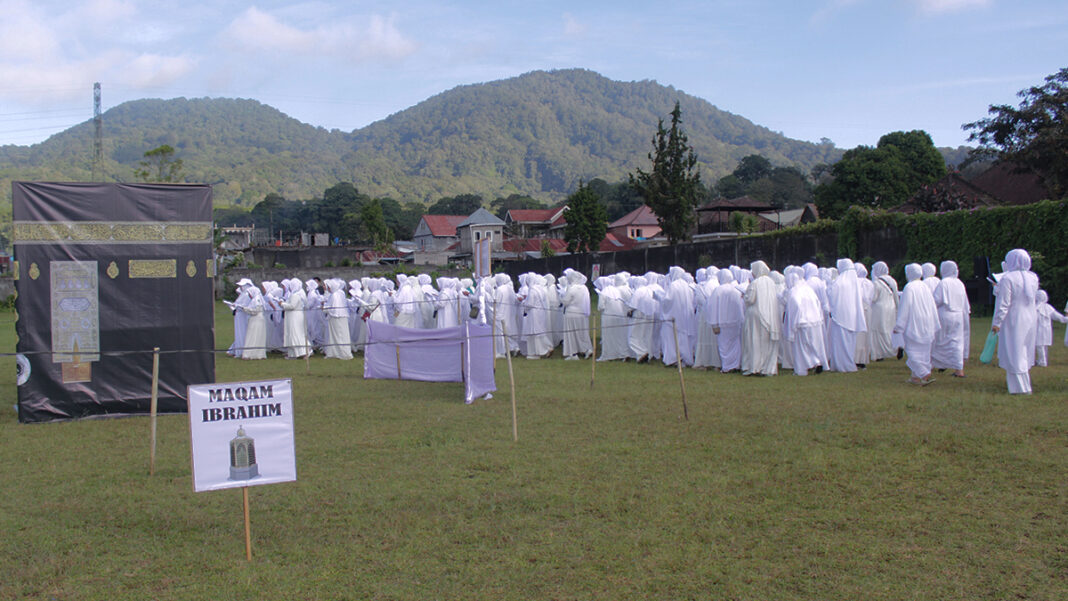 Manasik haji fatayat nu baturiti & muslimat nu baturiti