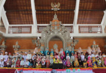 Wisuda Akbar RA Khadijah Muslimat NU Tabanan