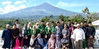Universitas Abdul Chalim (UAC)