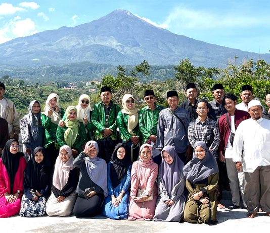 Universitas Abdul Chalim (UAC)