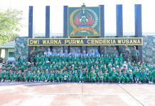 TK Mustika Ibu Tabanan Tanamkan Cinta Tanah Air melalui Outing Class Bersama TNI AD